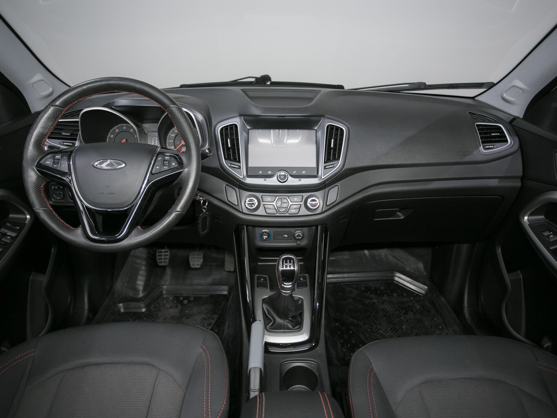 Chery Tiggo 5, I Рестайлинг 2.0 MT (136 л.с.)