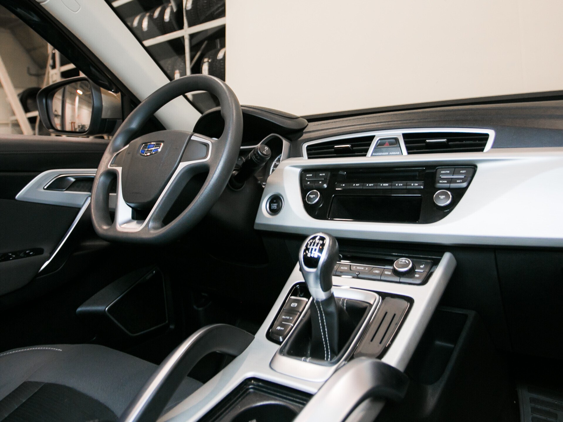 Geely Atlas, I 2.0 MT (139 л.с.)