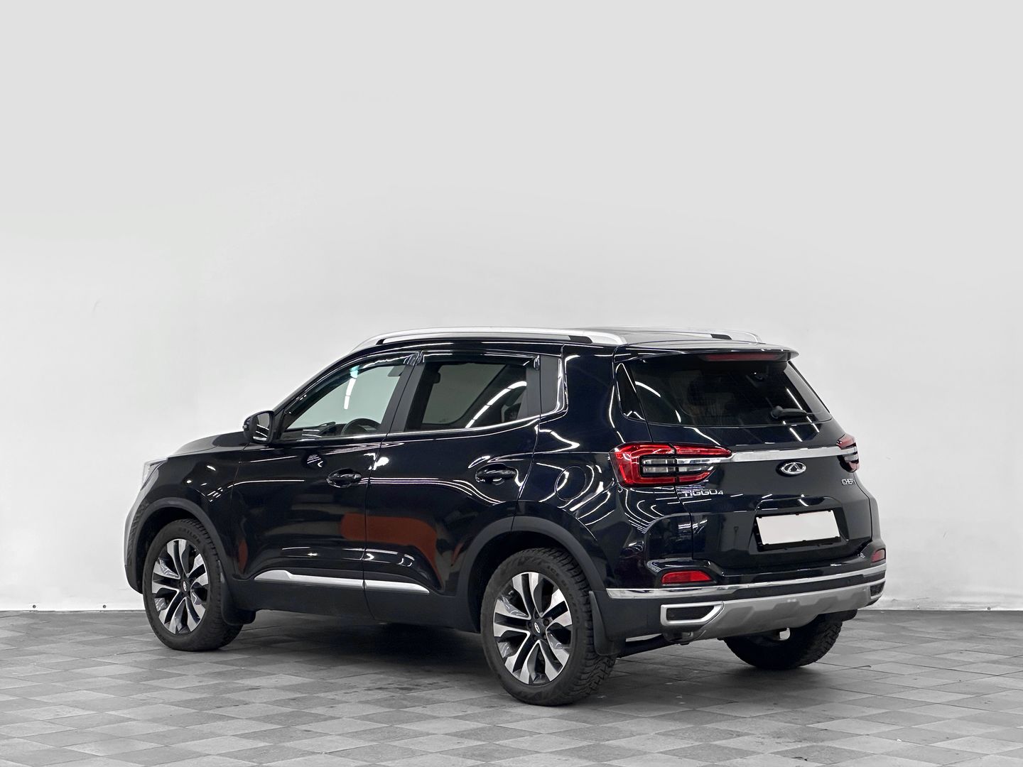 Chery Tiggo 4, I Рестайлинг 2.0 CVT (122 л.с.)