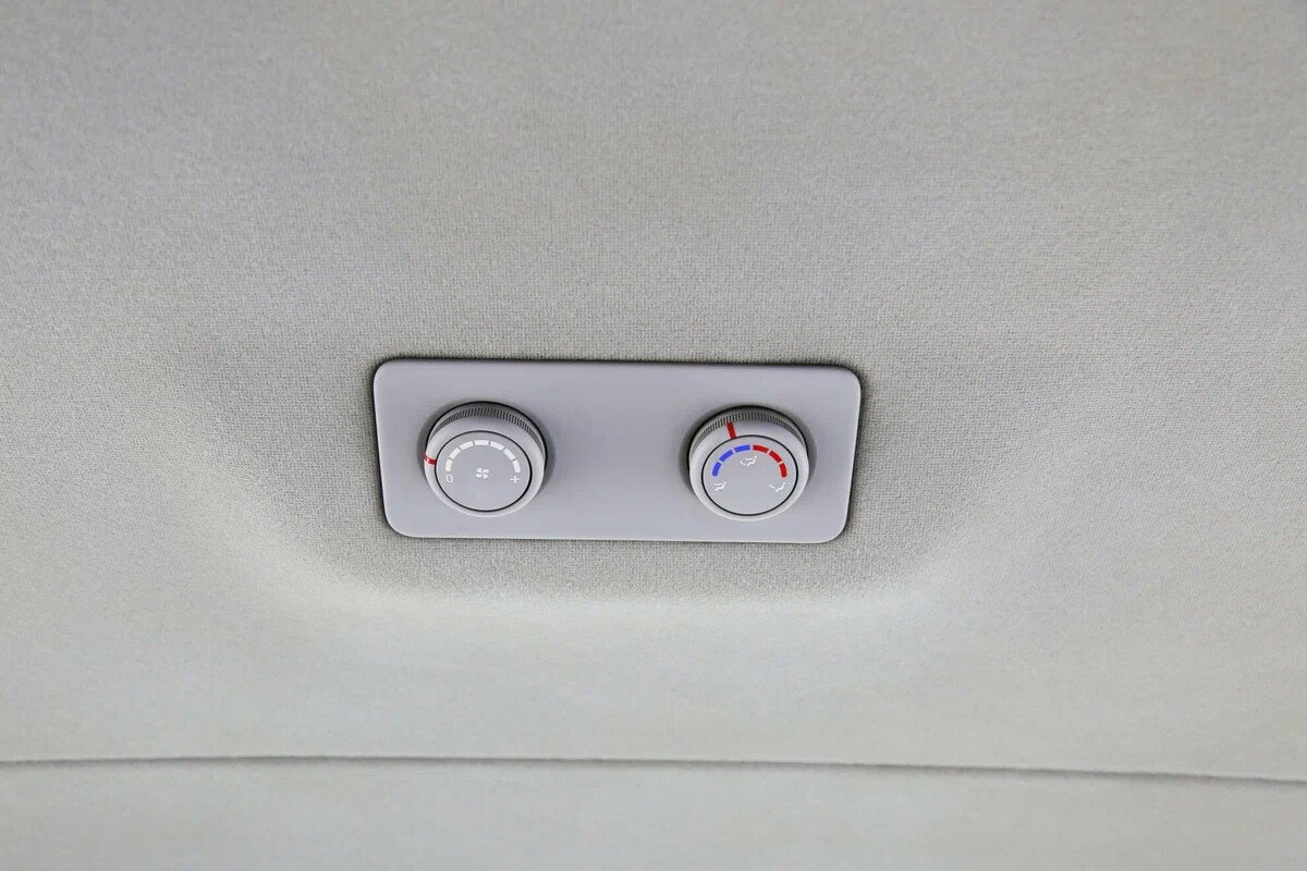 Hyundai Grand Starex, I 2.5d AT (145 л.с.)
