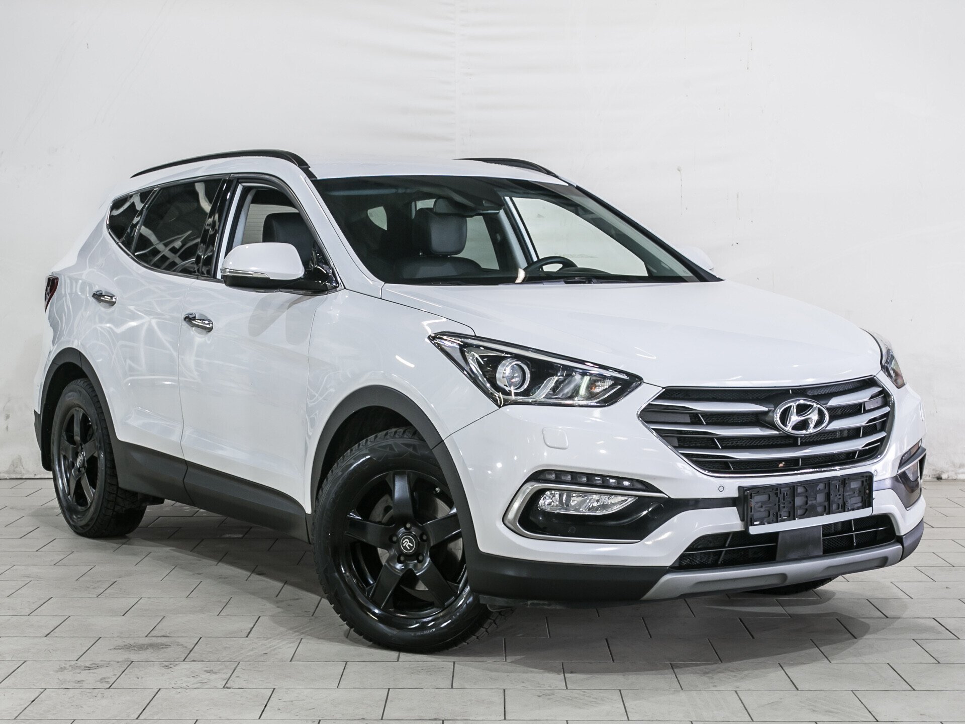 Hyundai Santa Fe, III Рестайлинг 2.4 AT (171 л.с.) 4WD