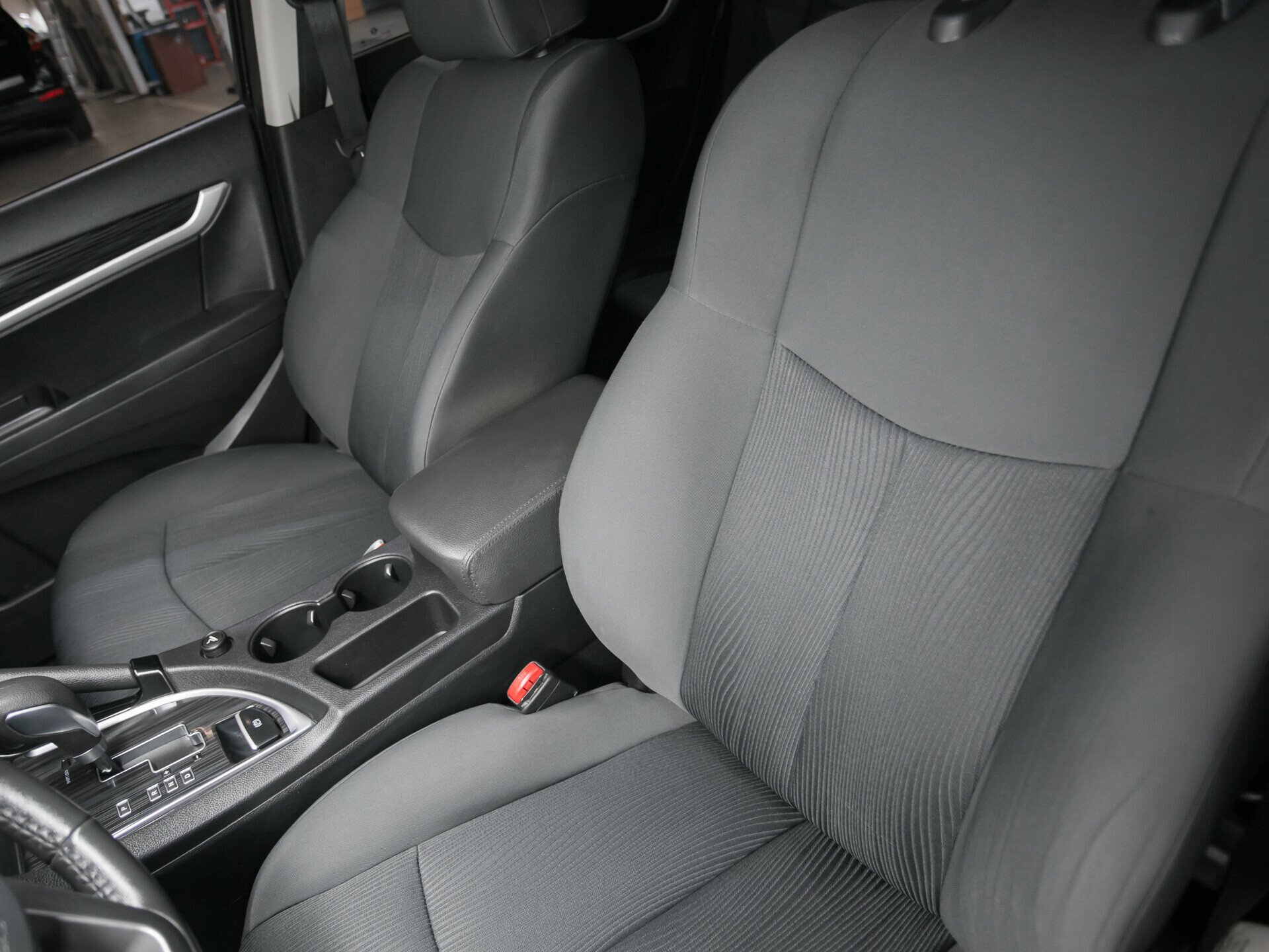 Dongfeng AX7, I 2.0 AT (140 л.с.)