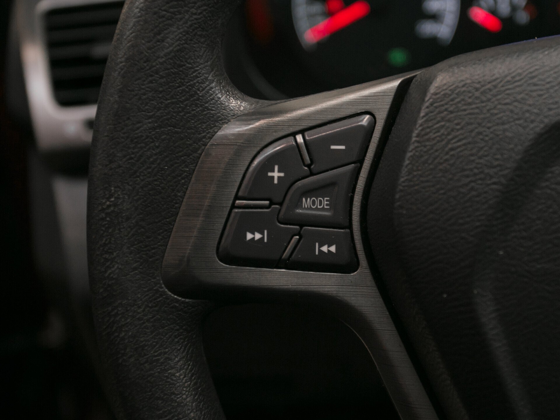 Chery Tiggo (T11), I Рестайлинг (FL) 1.9 AMT (132 л.с.)