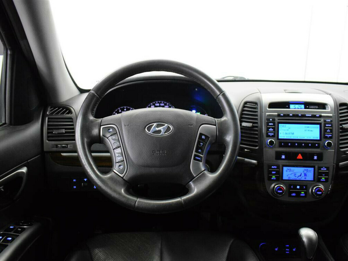 Hyundai Santa Fe, II Рестайлинг 2.4 AT (174 л.с.) 4WD