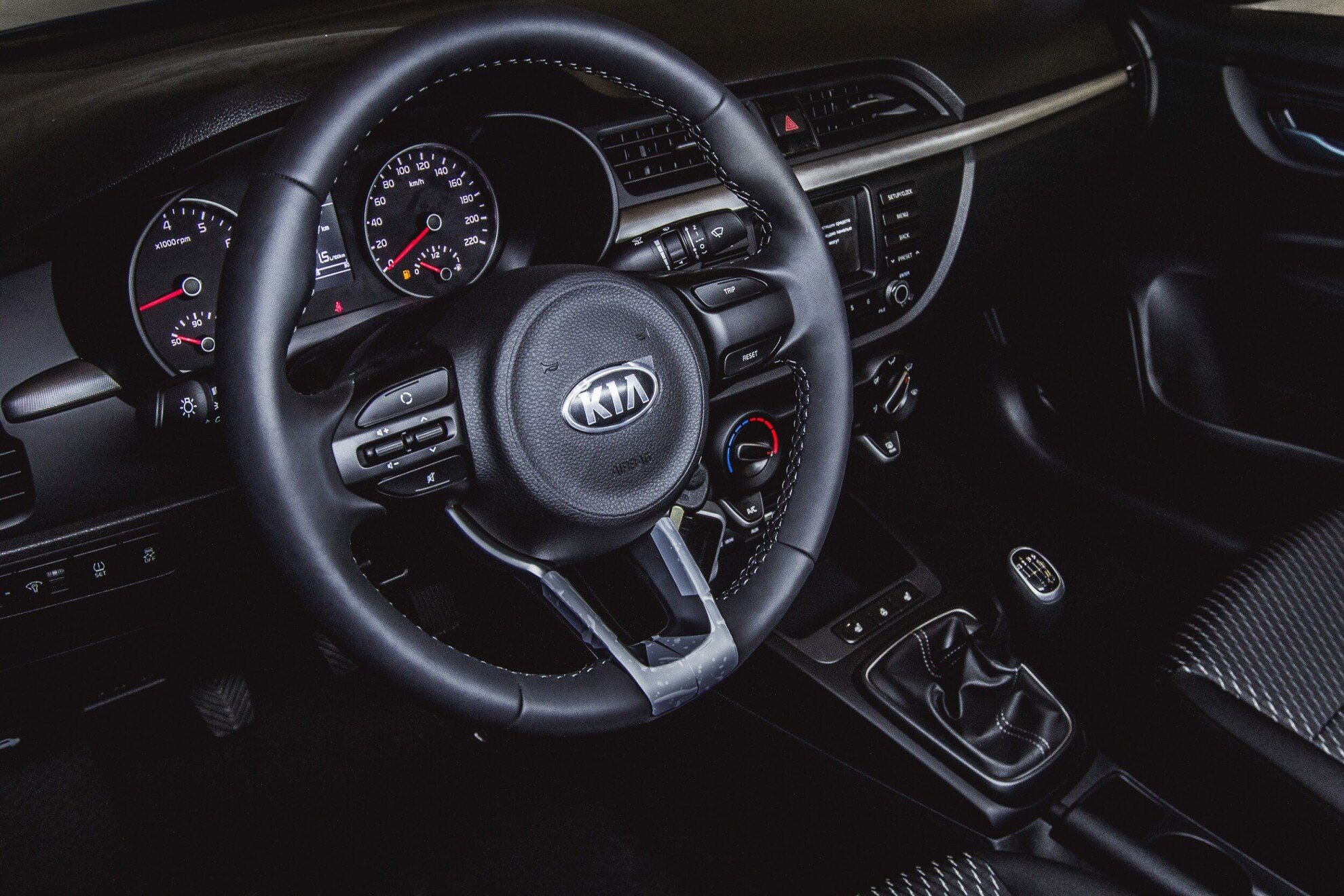 Kia Rio, IV 1.4 MT (100 л.с.)