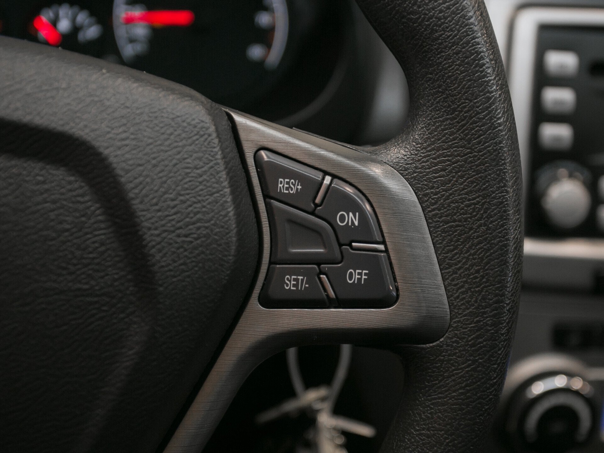 Chery Tiggo (T11), I Рестайлинг (FL) 1.9 AMT (132 л.с.)