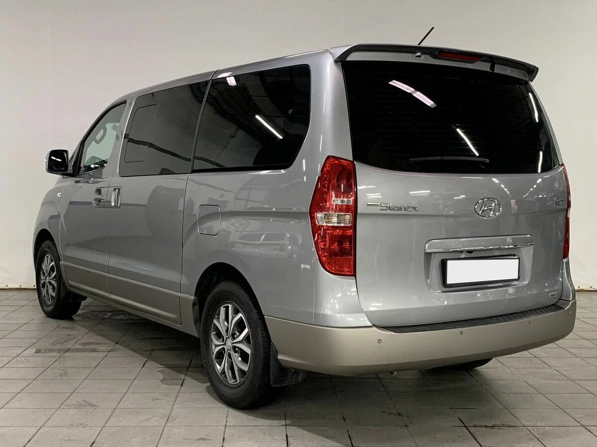 Hyundai Grand Starex, I Рестайлинг 2.5d AT (145 л.с.) 4WD