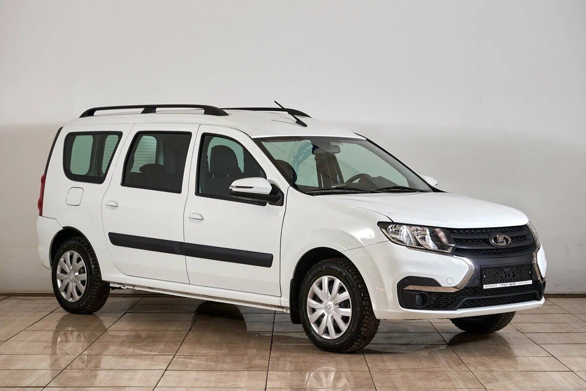 LADA (ВАЗ) Largus, I Рестайлинг 1.6 MT (106 л.с.)