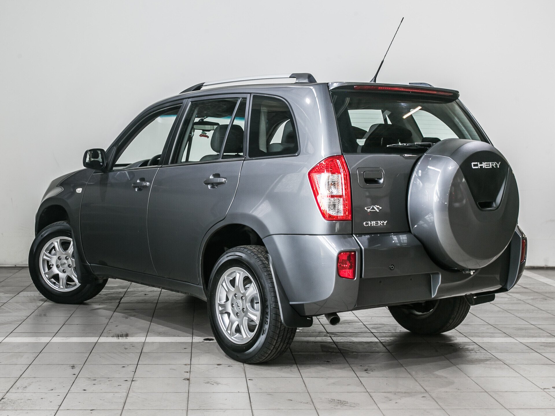 Chery Tiggo (T11), I Рестайлинг (FL) 1.9 AMT (132 л.с.)