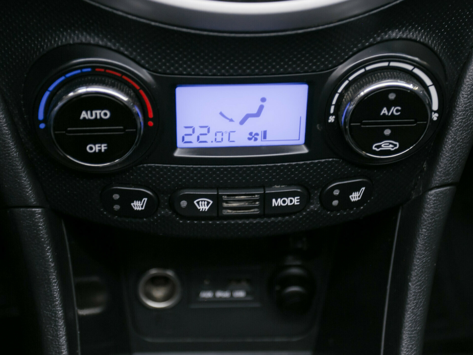 Hyundai Solaris, I 1.6 MT (123 л.с.)