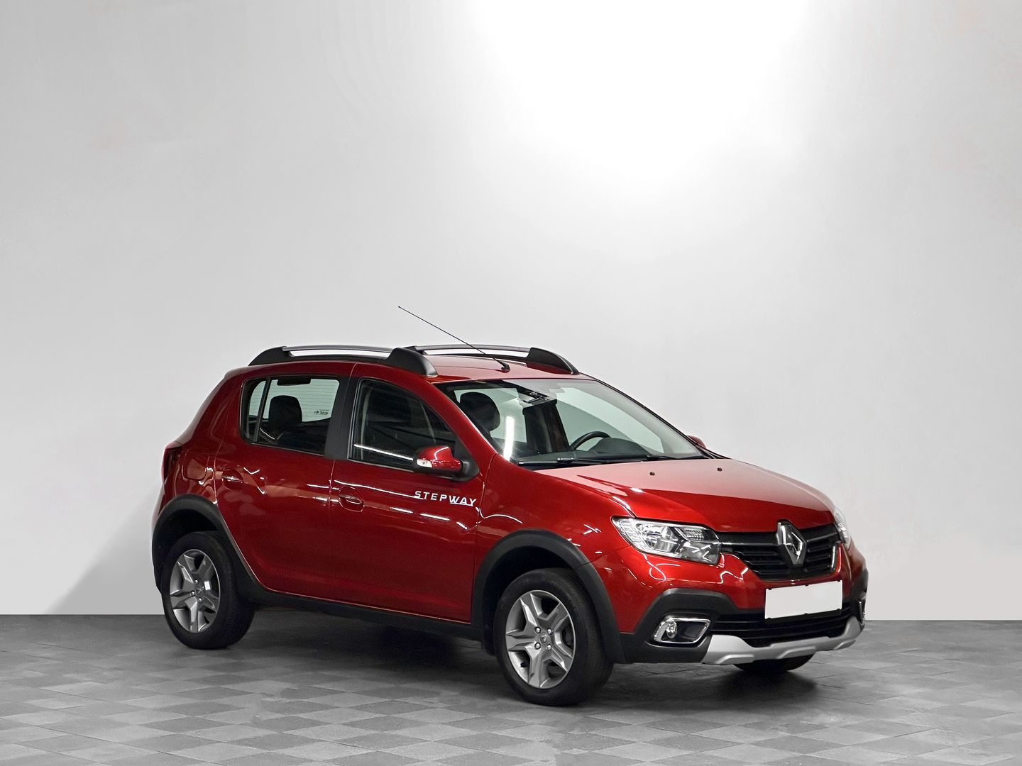 Renault Sandero, II Рестайлинг Stepway 1.6 AT (102 л.с.)