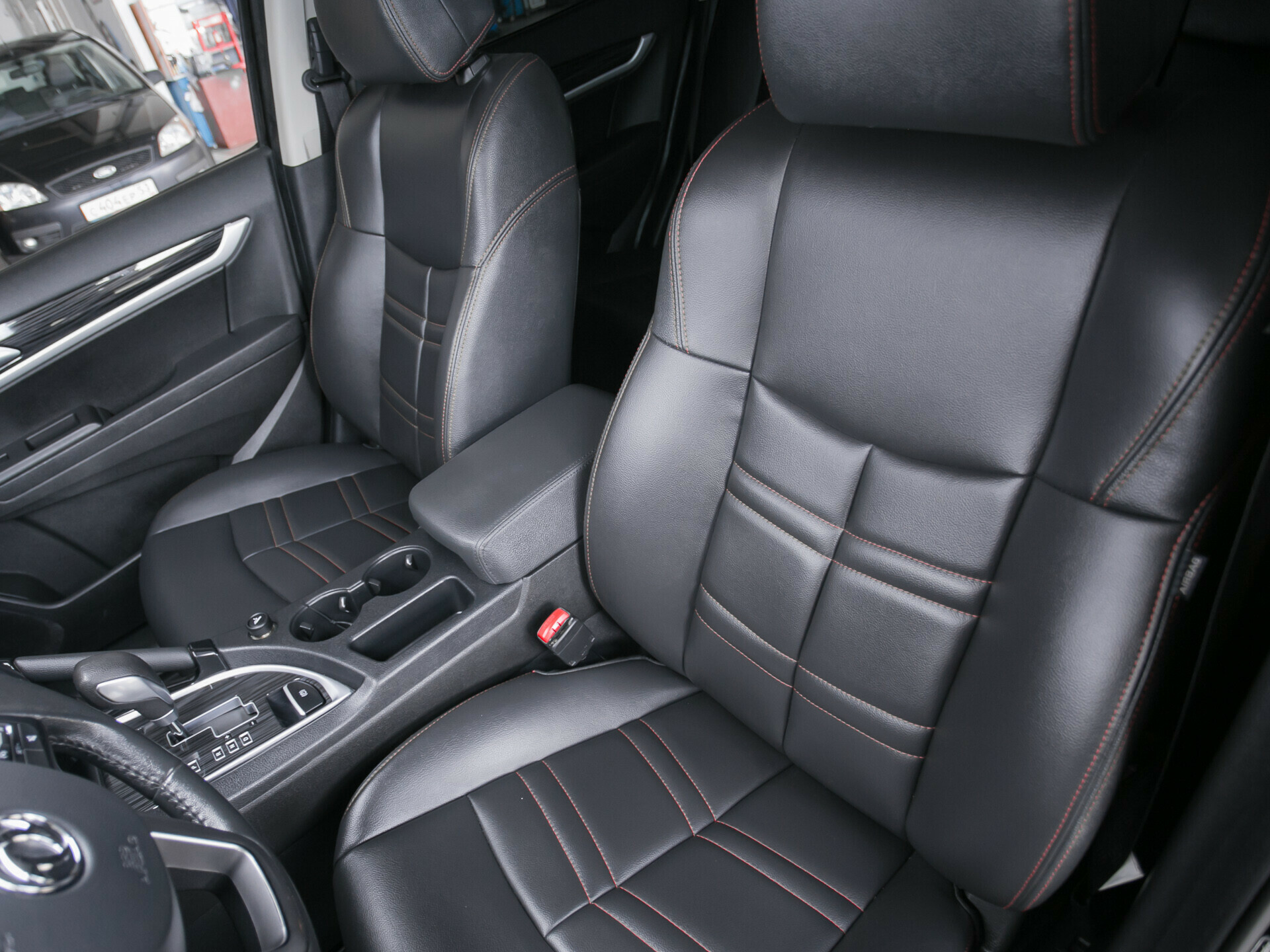 Dongfeng AX7, I 2.0 AT (140 л.с.)