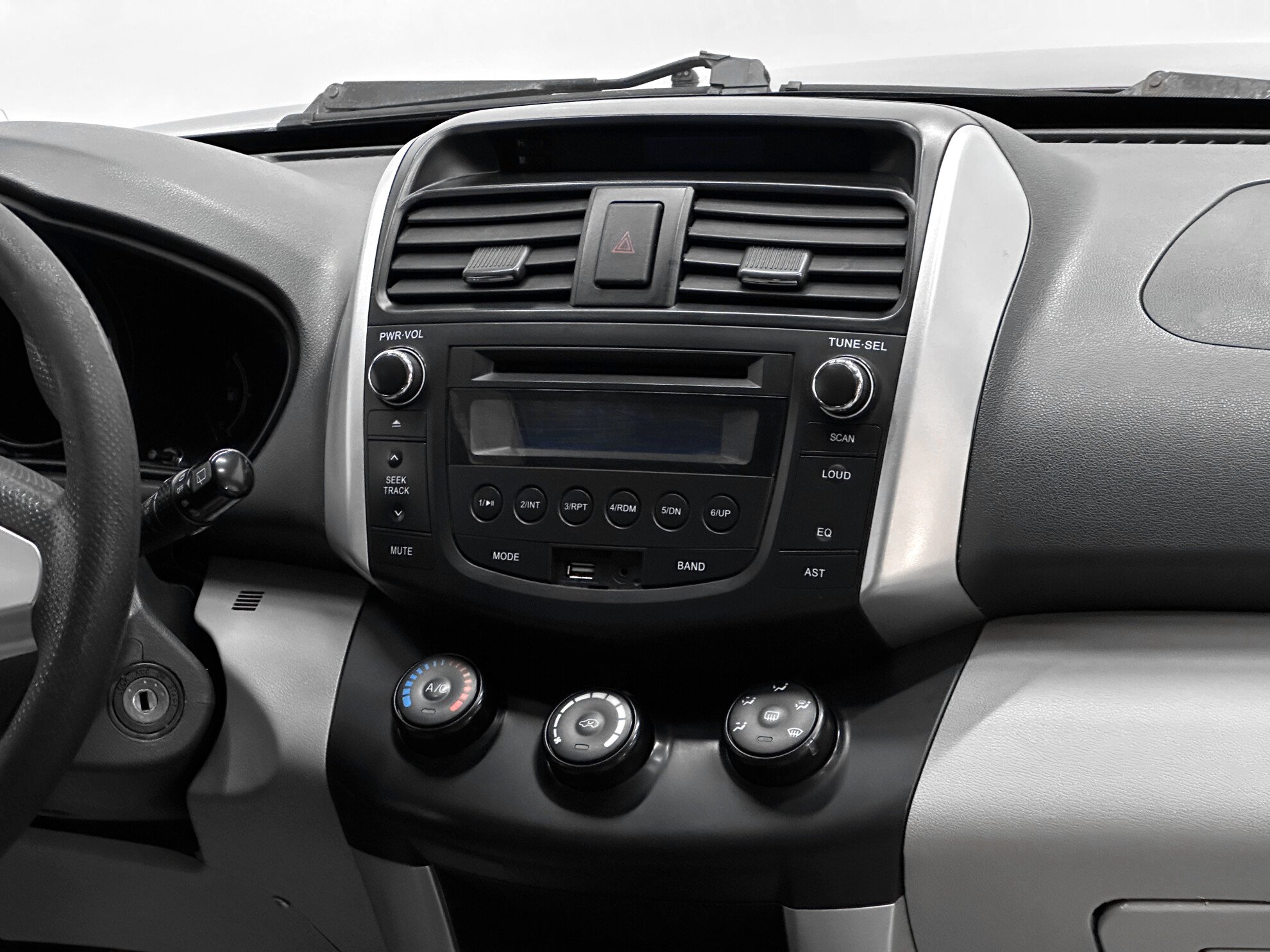 Lifan X60, I 1.8 MT (128 л.с.)