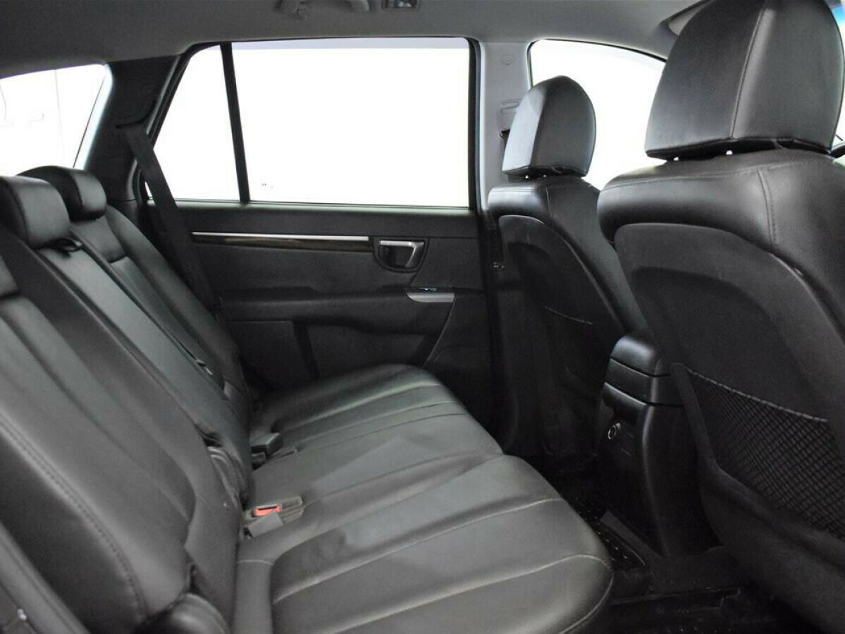 Hyundai Santa Fe, II Рестайлинг 2.4 AT (174 л.с.) 4WD