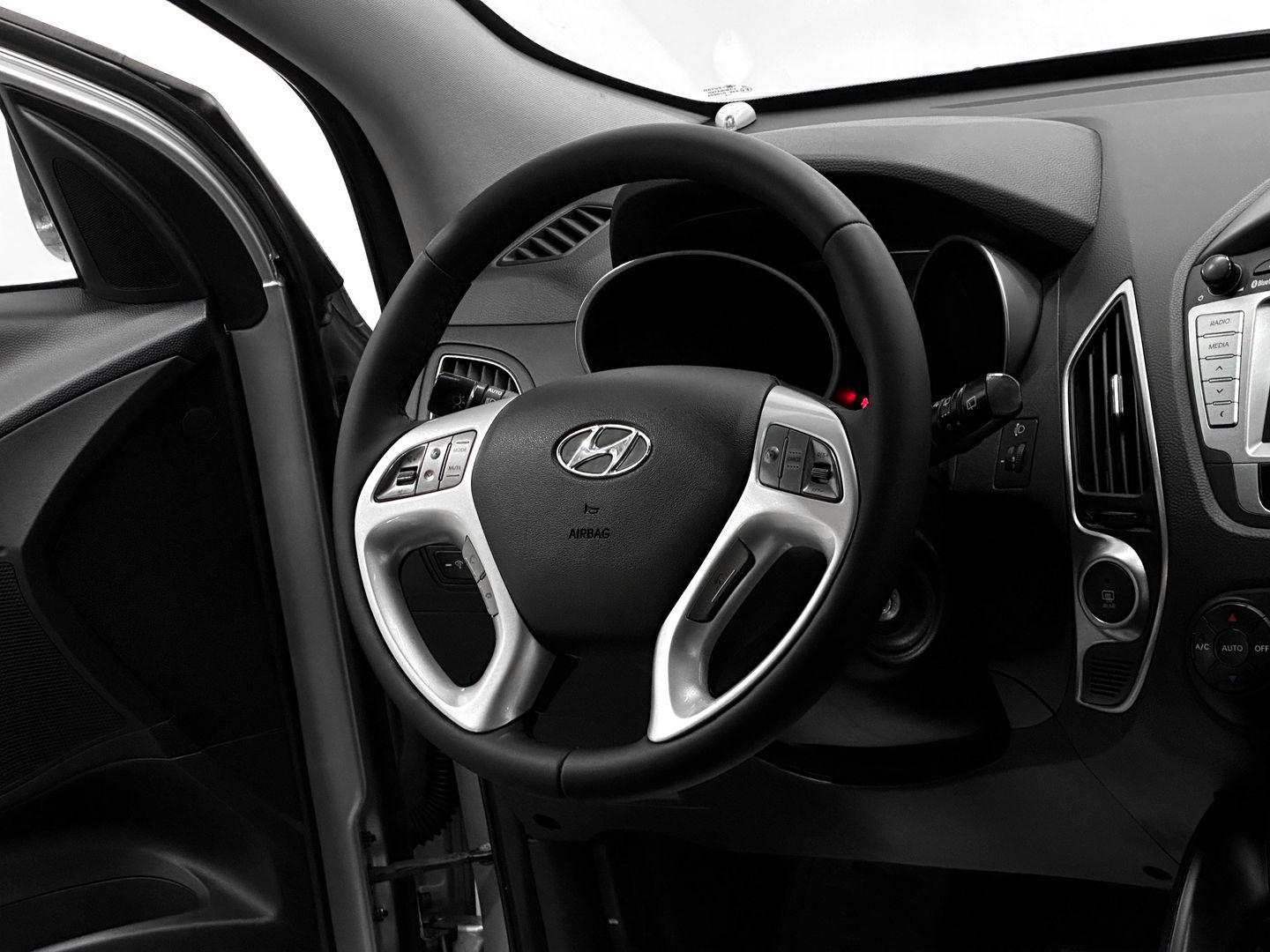 Hyundai ix35, I 2.0d AT (184 л.с.) 4WD