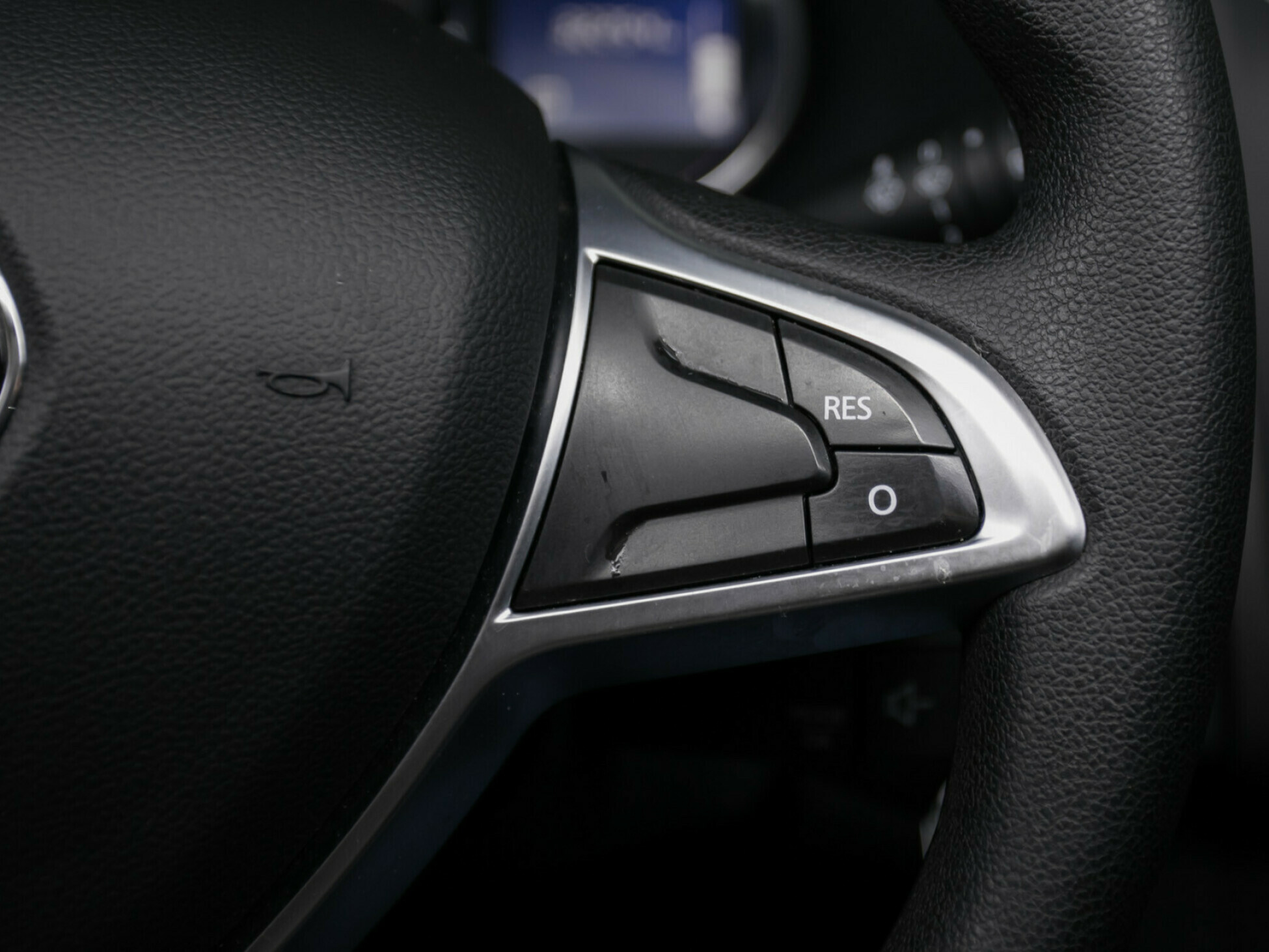 Renault Sandero, II Рестайлинг 1.6 AT (102 л.с.)