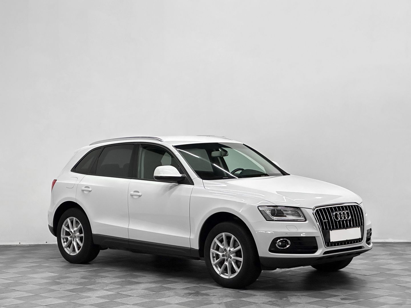 Audi Q5, I (8R) Рестайлинг 2.0 AT (225 л.с.) 4WD