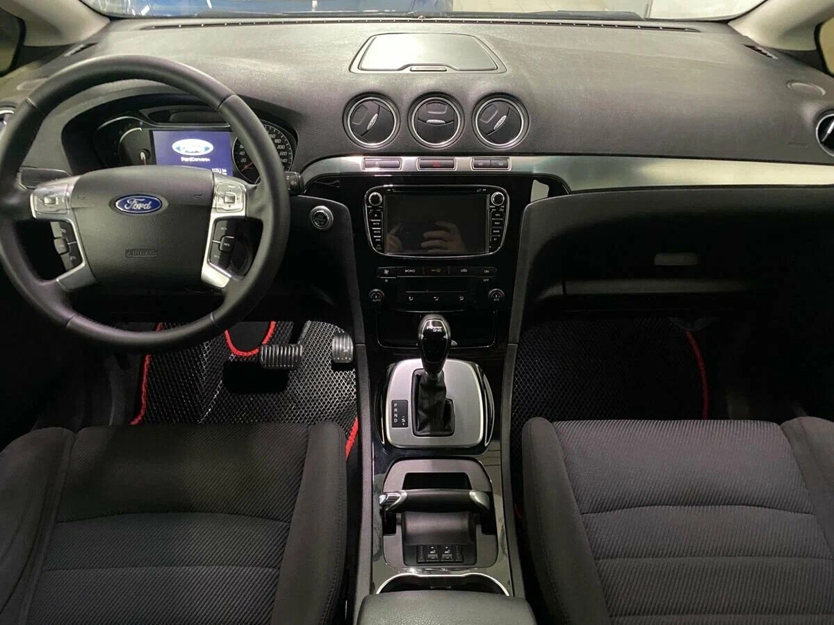 Ford S-MAX, I Рестайлинг 2.0 AMT (200 л.с.)
