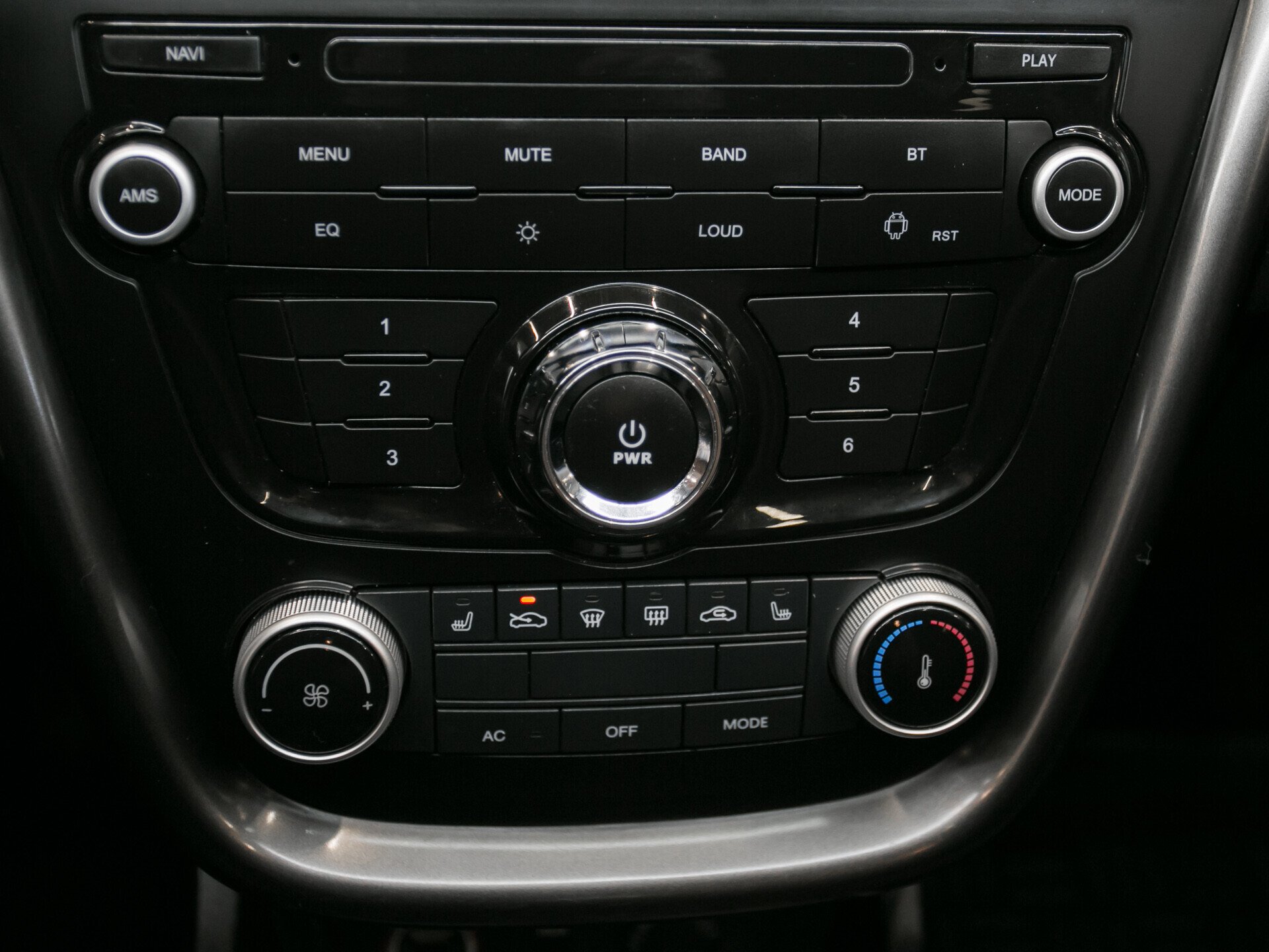 FAW Besturn X80, I 2.0 AT (142 л.с.)