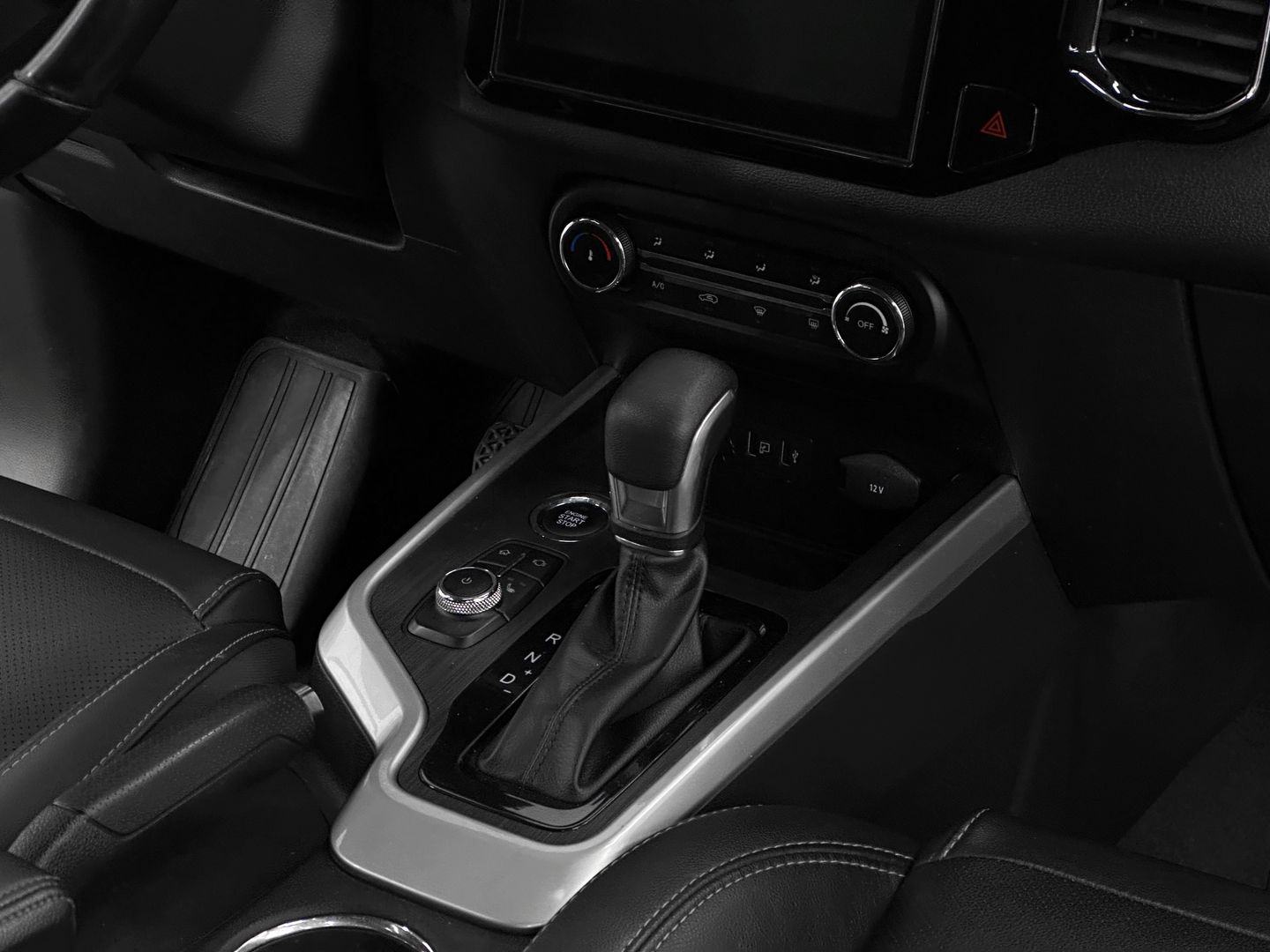 Chery Tiggo 4, I Рестайлинг 2.0 CVT (122 л.с.)