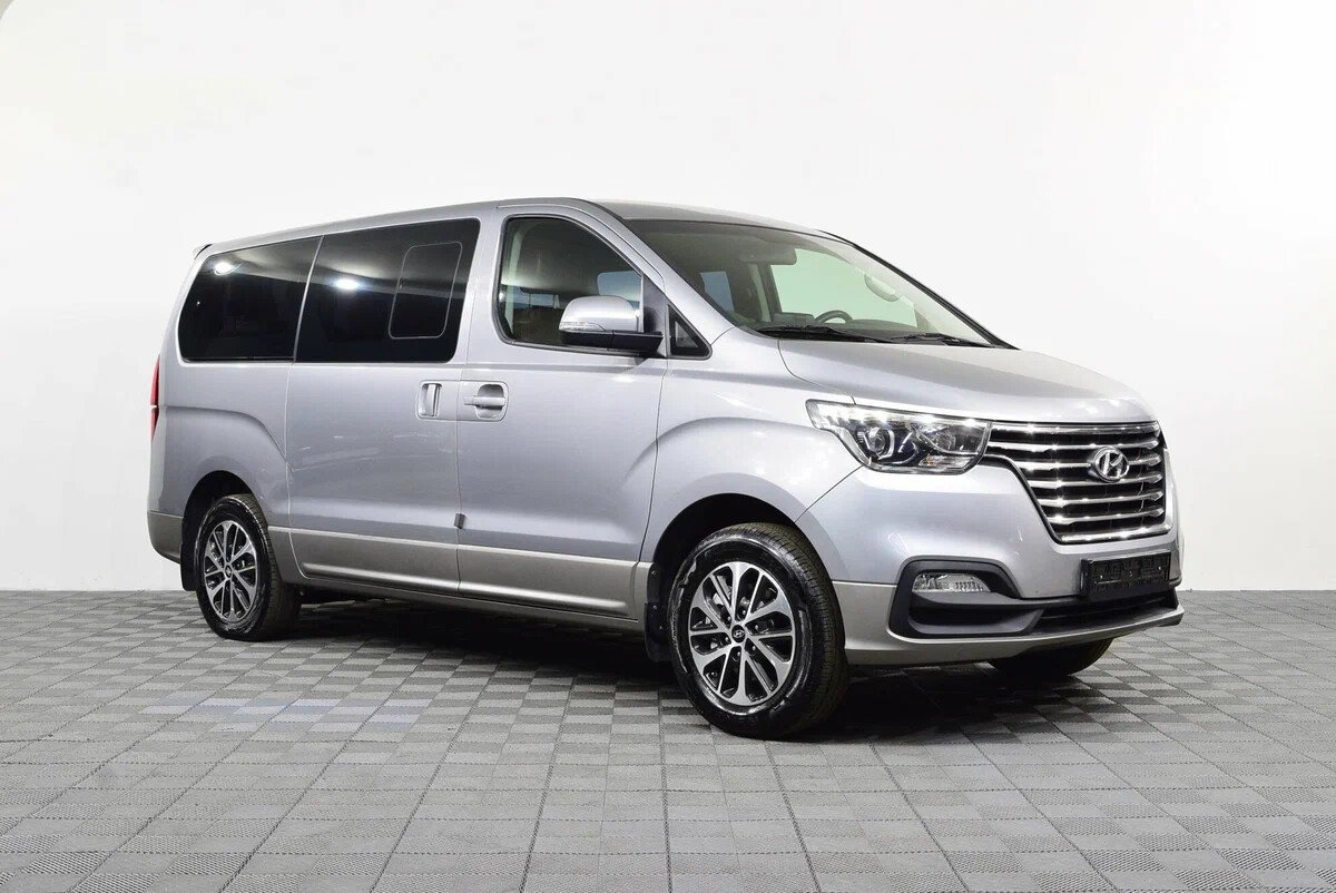 Hyundai Grand Starex, I Рестайлинг 2 2.5d AT (175 л.с.) 4WD