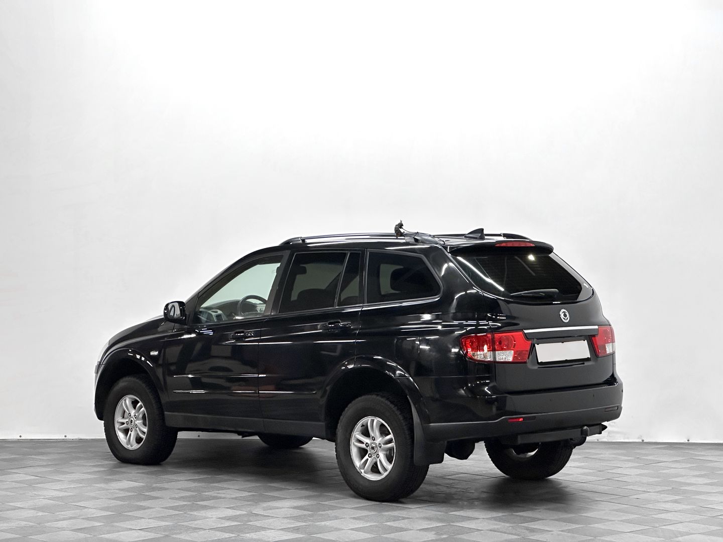 SsangYong Kyron, I Рестайлинг 5-speed 2.0d AT (141 л.с.) 4WD