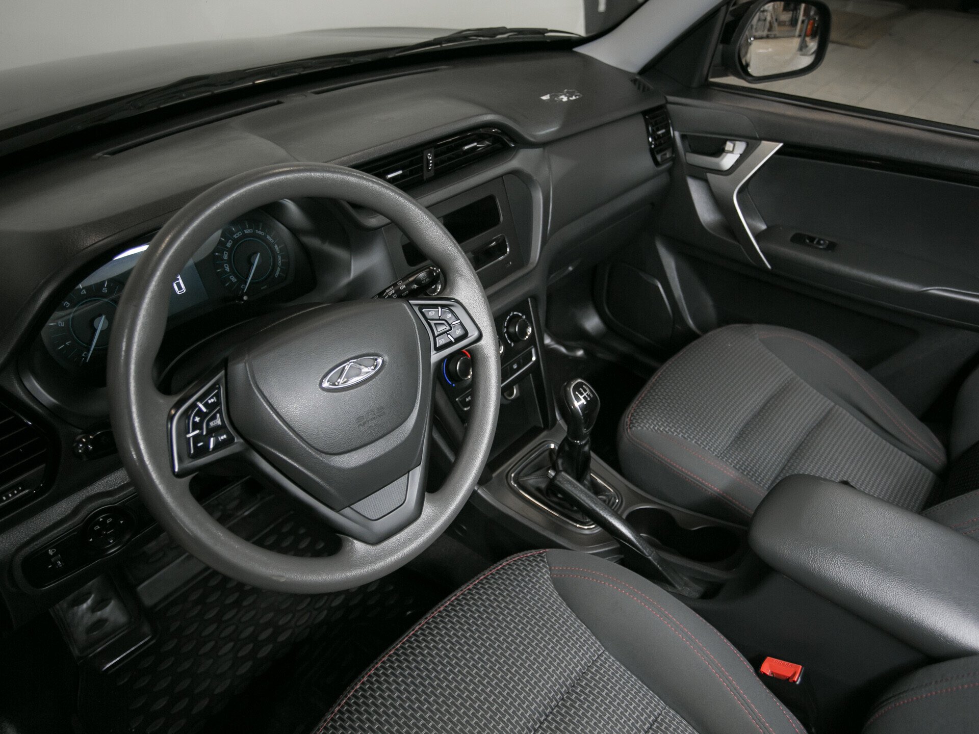 Chery Tiggo 3, I 1.6 MT (126 л.с.)