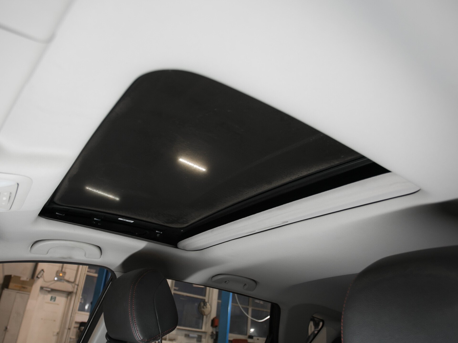 Dongfeng AX7, I 2.0 AT (140 л.с.)