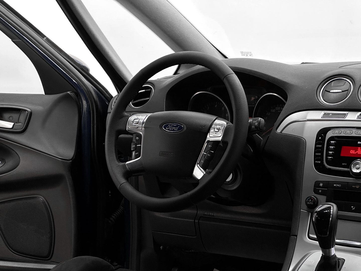 Ford S-MAX, I Рестайлинг 2.3 AT (161 л.с.)