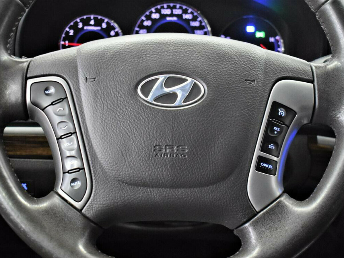 Hyundai Santa Fe, II Рестайлинг 2.4 AT (174 л.с.) 4WD