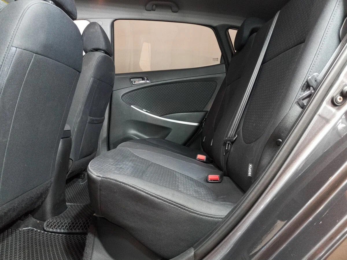 Hyundai Solaris, I 1.6 AT (123 л.с.)