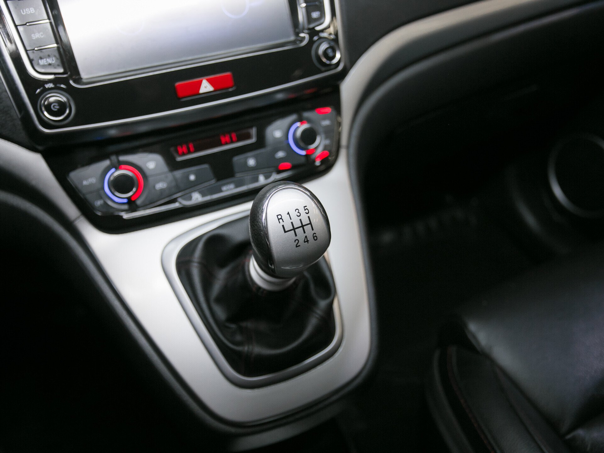 Haval H6, I 2.0d MT (156 л.с.) 4WD