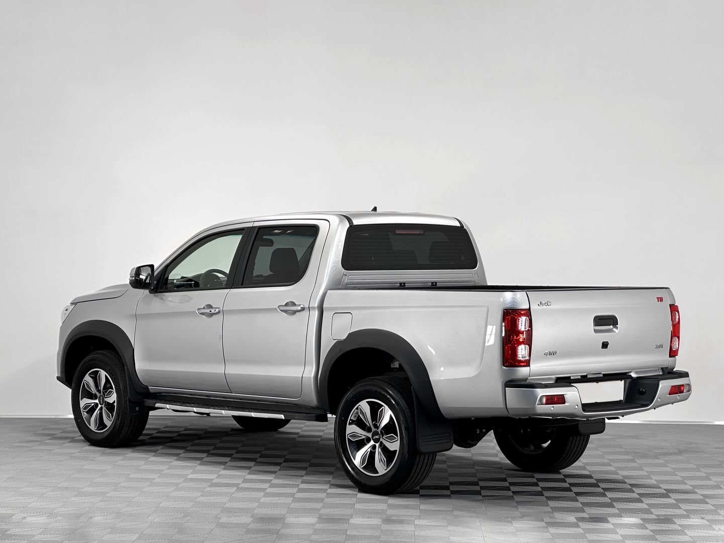 JAC T8 2.0 MT (190 л.с.) 4WD