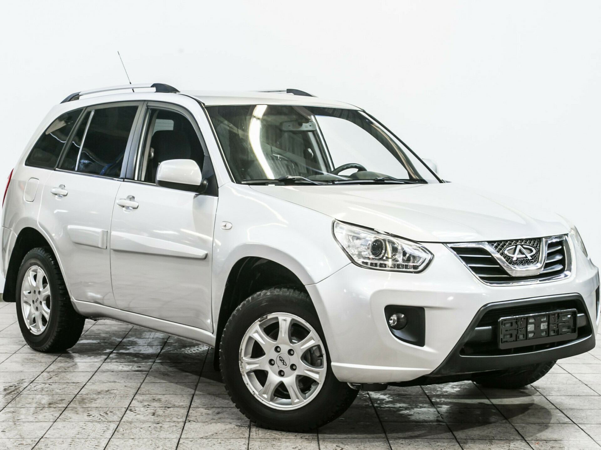 Chery Tiggo (T11), I Рестайлинг (FL) 1.6 MT (126 л.с.)
