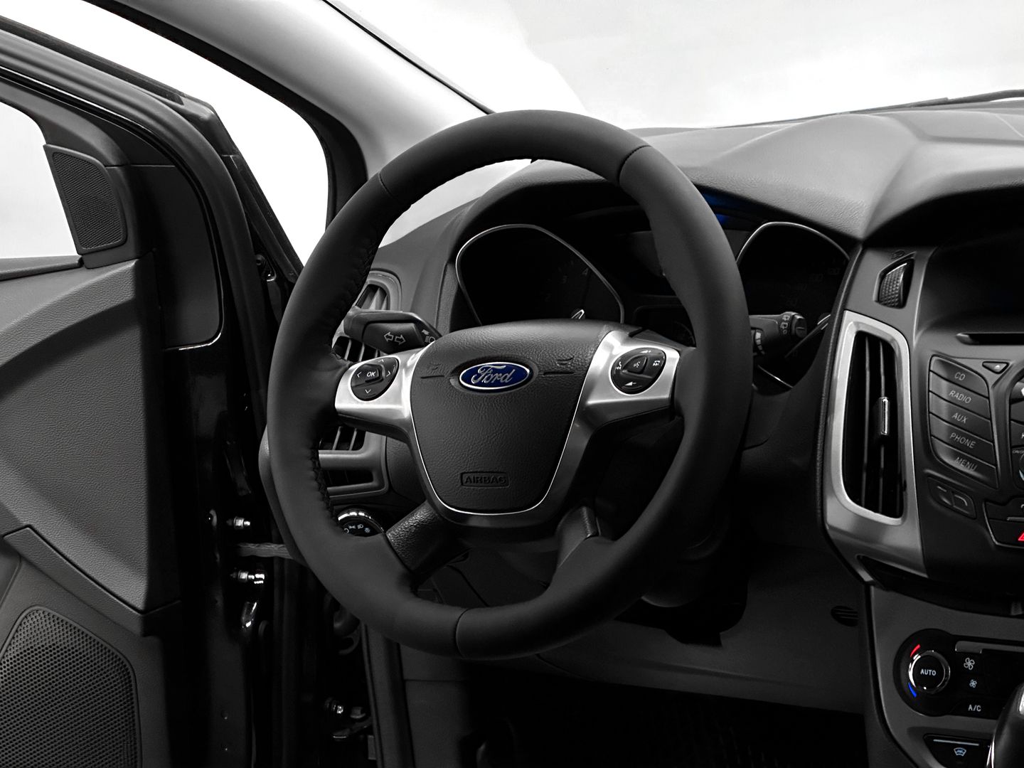 Ford Focus, III 1.6 AMT (105 л.с.)