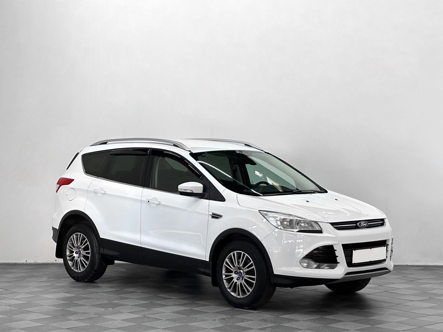 Ford Kuga, II 1.6 AT (150 л.с.) 4WD